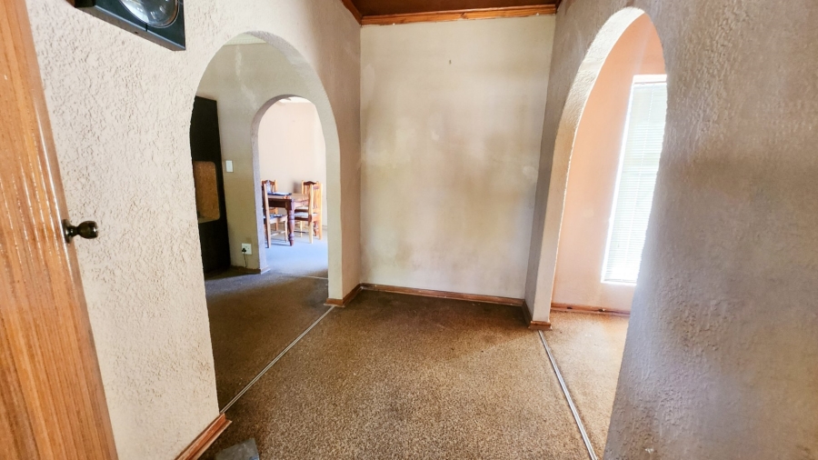 3 Bedroom Property for Sale in La Hoff North West